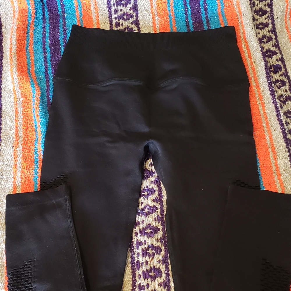 Fashion Nova black cut out leggings